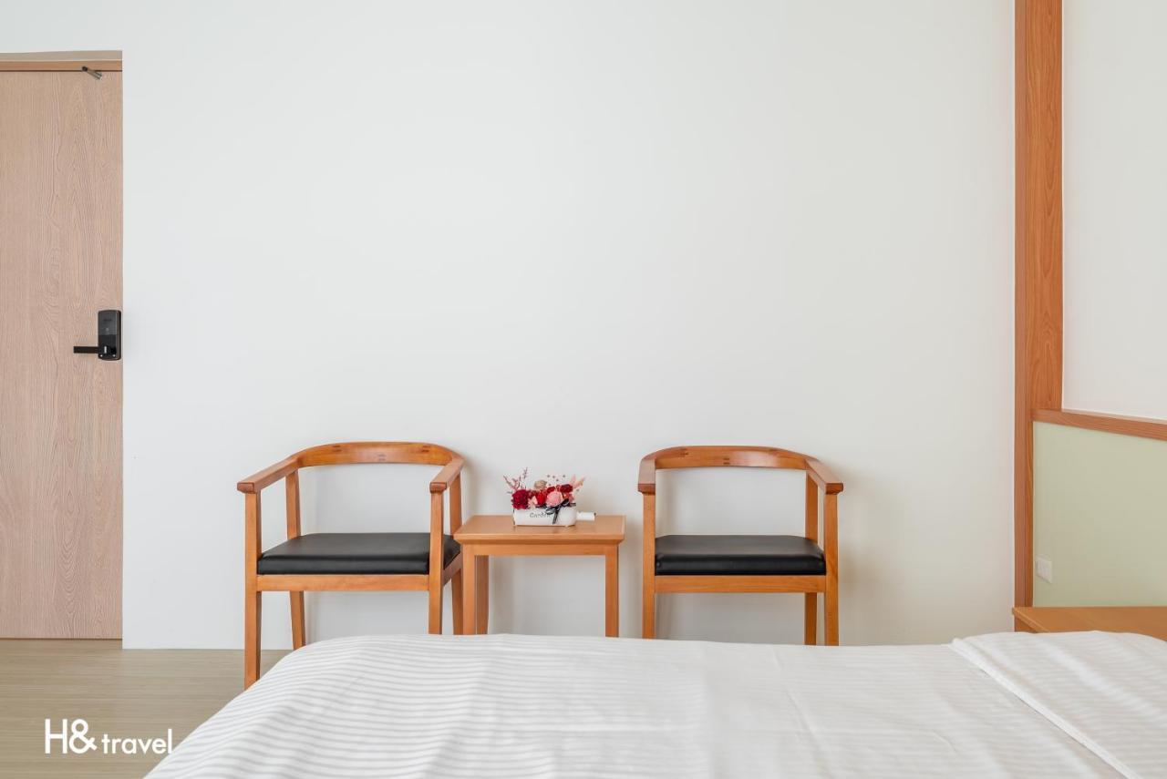 Taitung Spring Homestay B&B Екстер'єр фото